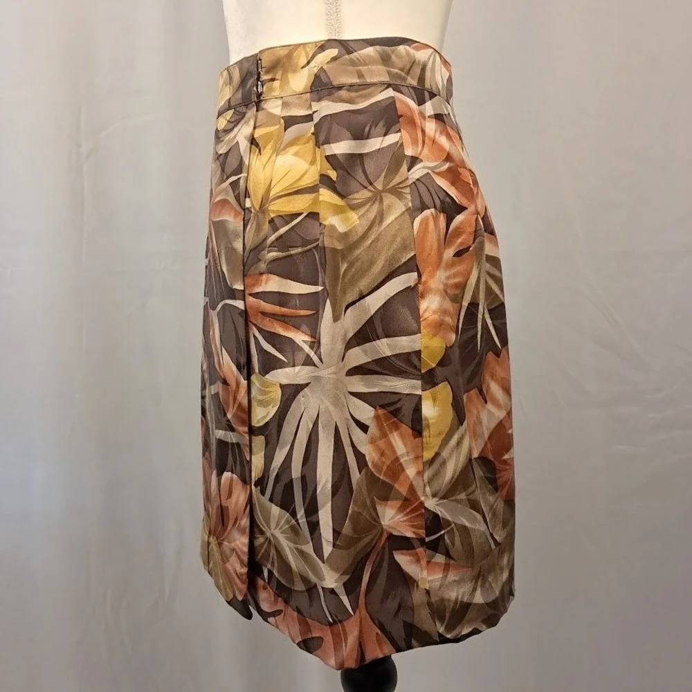 Vtg 80s MAGGY LONDON by‎ Jeannene Booher 6 100% Silk Leaf Print Wrap Mini Skirt - Picture 2 of 7